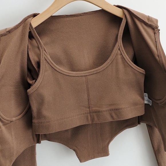 Jacket and top set - Picture 5 of 7